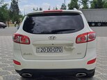 Hyundai Santa Fe-17