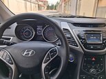Hyundai Elantra-10