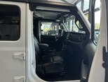 Jeep Wrangler-11