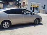 Toyota Prius-4