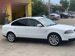 Volkswagen Passat-14