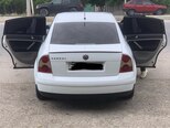 Volkswagen Passat-5