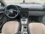 Volkswagen Passat-4
