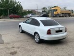 Volkswagen Passat-12