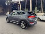 Hyundai Tucson-4