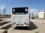 Isuzu Ecobus-2