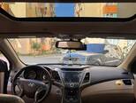Hyundai Elantra-6