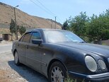 Mercedes E 200-7