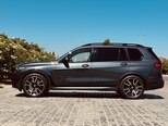 BMW X7-9