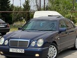 Mercedes E 230-13