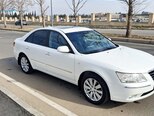 Hyundai Sonata-6