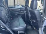 Mitsubishi Pajero-10
