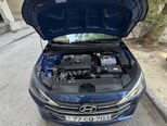 Hyundai Elantra-13