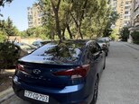 Hyundai Elantra-9