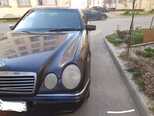 Mercedes E 230-7
