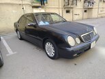 Mercedes E 220-2