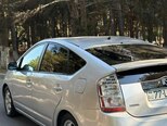 Toyota Prius-4