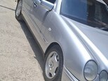 Mercedes E 200-4