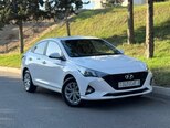 Hyundai Accent-2
