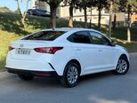 Hyundai Accent-8