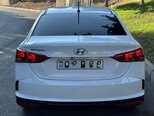 Hyundai Accent-9