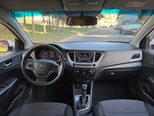 Hyundai Accent-10