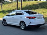 Hyundai Accent-7