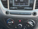 Hyundai Accent-13