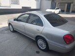 Nissan Sunny-16