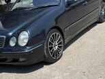 Mercedes E 320-2