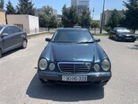 Mercedes E 220-2