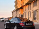 Mercedes C 300-7