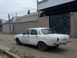 GAZ 24 "Volga"-4