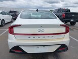 Hyundai Sonata-4