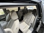 Kia Carnival-9