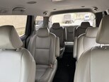 Kia Carnival-8