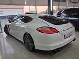 Porsche Panamera-10