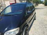 Opel Zafira-2