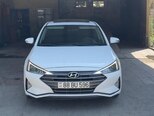 Hyundai Elantra-1