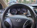 Hyundai Elantra-3