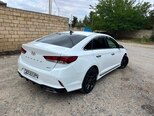 Hyundai Sonata-8