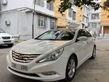 Hyundai Sonata-3