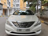 Hyundai Sonata-1