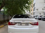 Hyundai Sonata-8