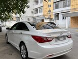 Hyundai Sonata-7