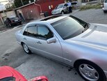 Mercedes E 230-4
