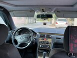 Mercedes E 230-6
