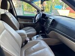 Hyundai Santa Fe-13