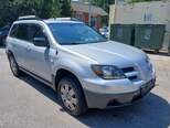 Mitsubishi Airtrek-10