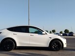 Tesla Model Y-3